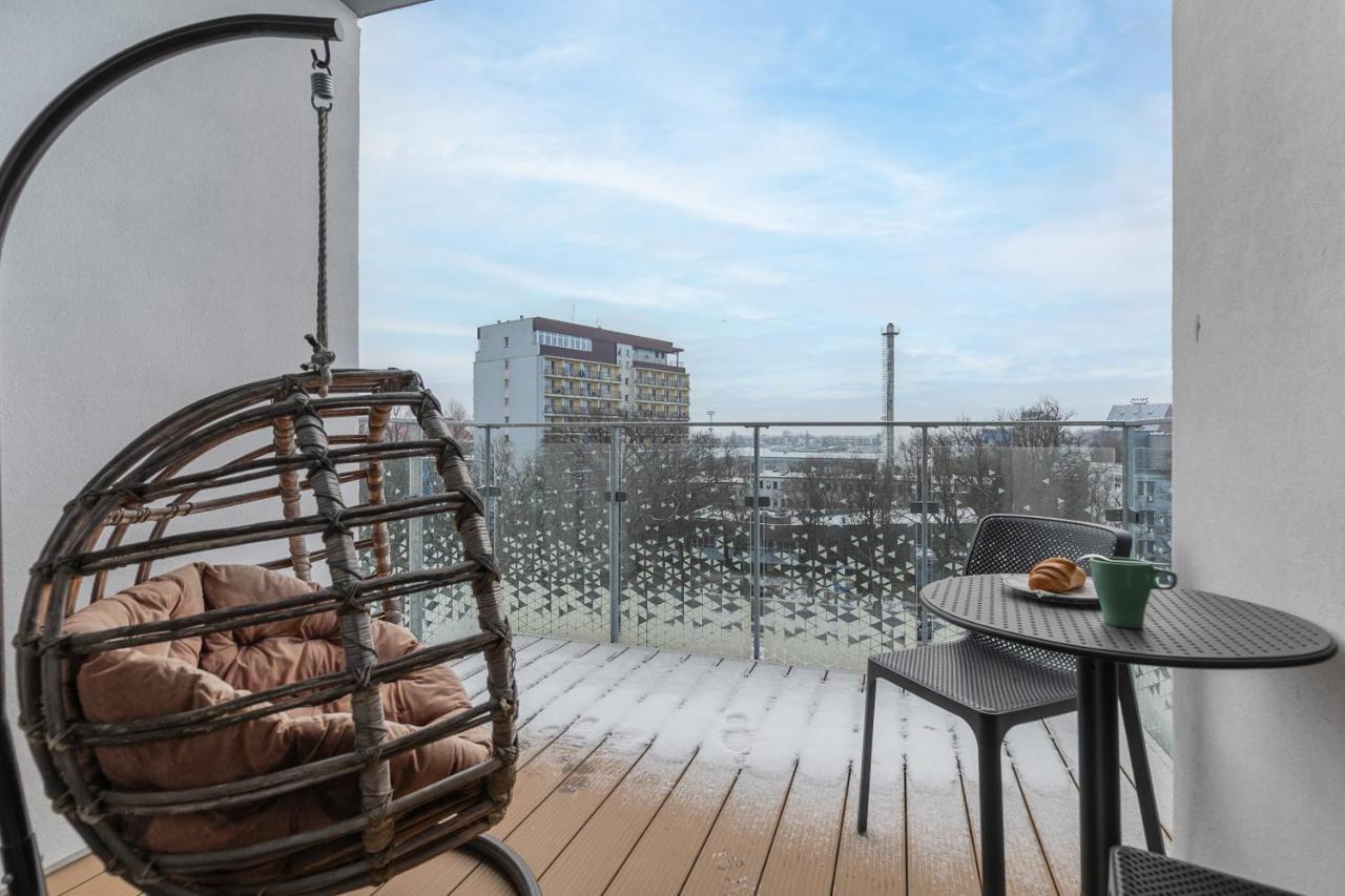 Luxurious Apartment Nadmorskie Tarasy Kolobrzeg By Renters Prestige Екстер'єр фото