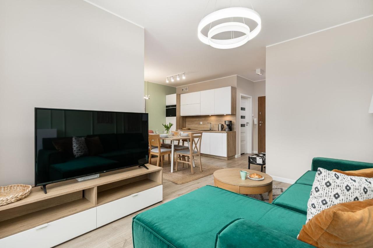 Luxurious Apartment Nadmorskie Tarasy Kolobrzeg By Renters Prestige Екстер'єр фото